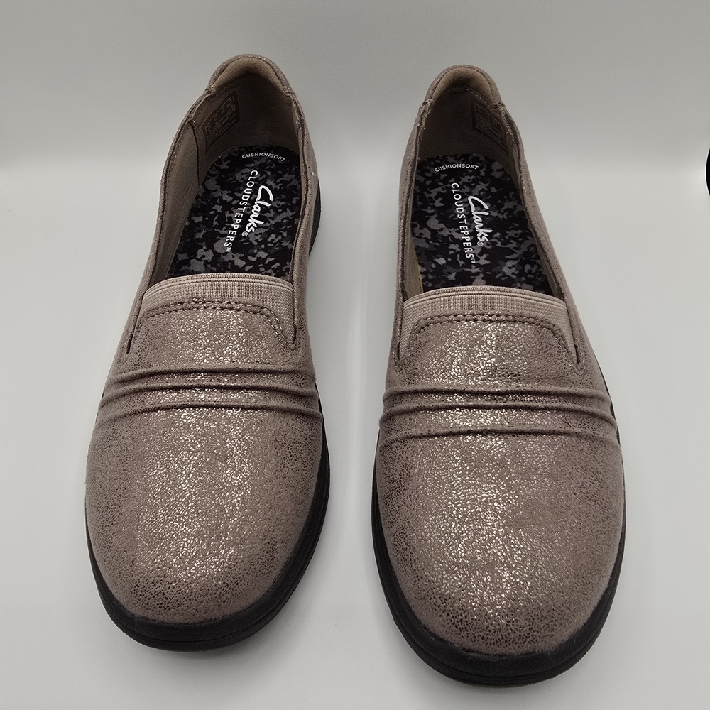 Clarks Cloudsteppers Breeze Sol Slip-On Womens Loafers Taupe Metallic Size 5M - Picture 3 of 14